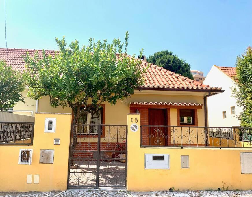 Top Beach House Кошта-да-Капарика Экстерьер фото